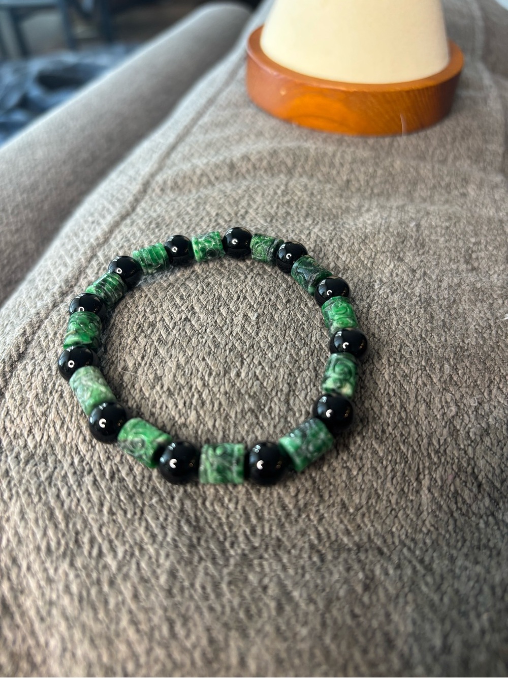 Carved Jadeite Beaded Stretch Bracelet